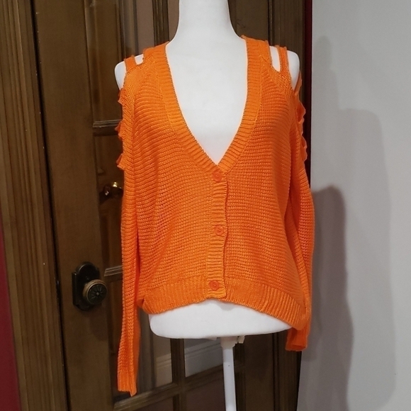 LOVE By Design lattice sleeve Tangerine Sweater NWT - Picture 1 of 5